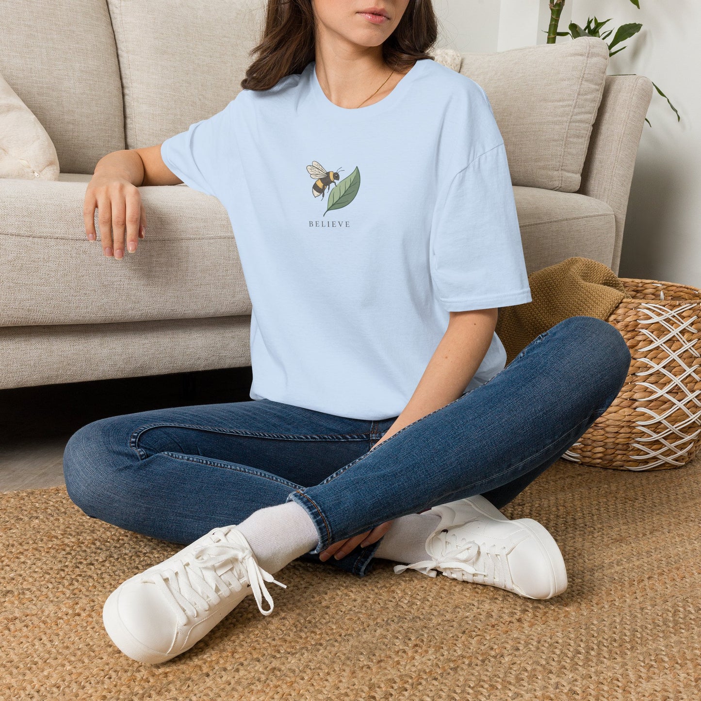 Bee 'Believe'— Minimal Nature Shirt