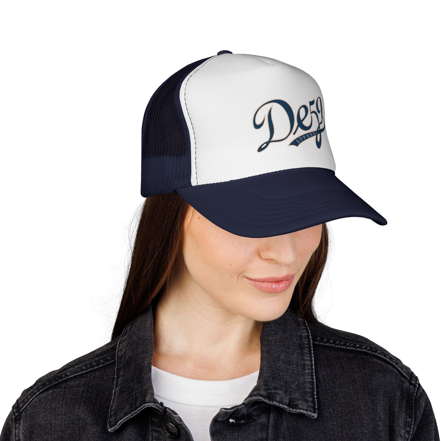 Stylish Embroidered Trucker Cap - Casual Headwear for Everyday Adventures