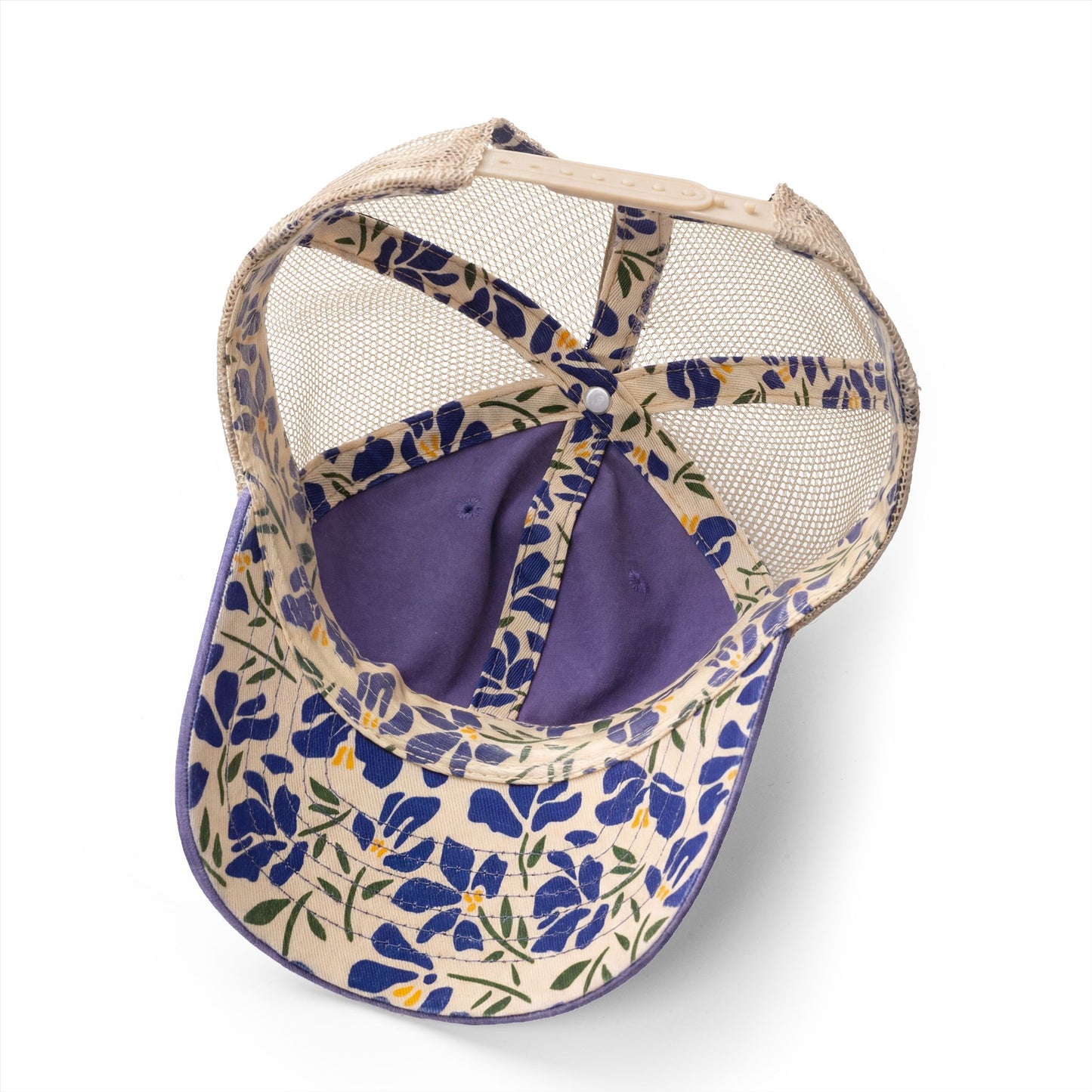 Women's Washed Mesh-Back Cap De59 active.