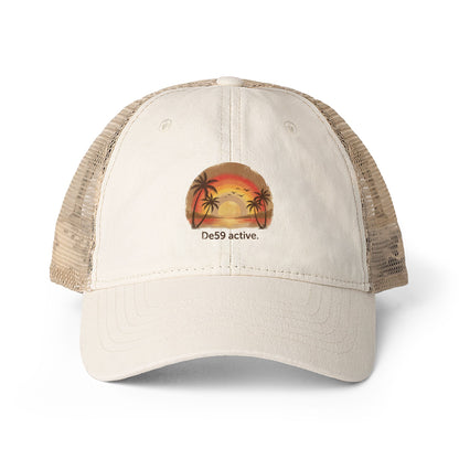 Women's Washed Mesh-Back Cap De59 active.